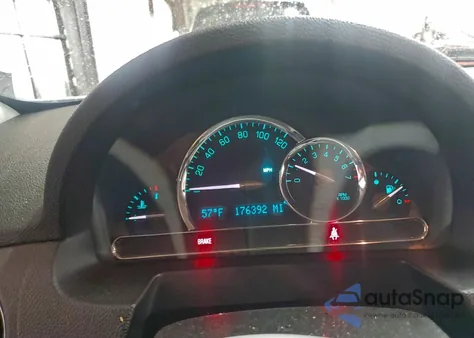 2010 Chevrolet Hhr Lt z USA, uszkodzony, nr VIN 3GNBABDB0AS517393